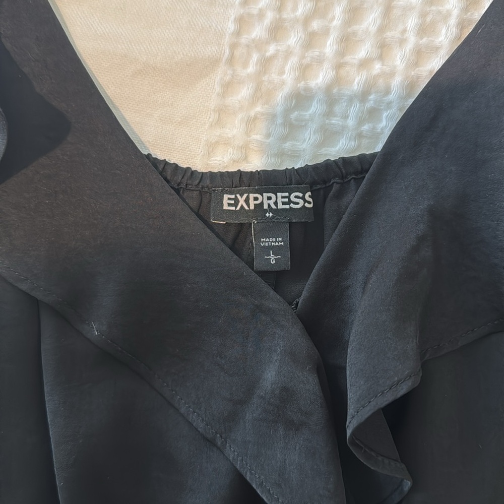 Black Express Spring/ Summer Dress - Picture 6 of 8